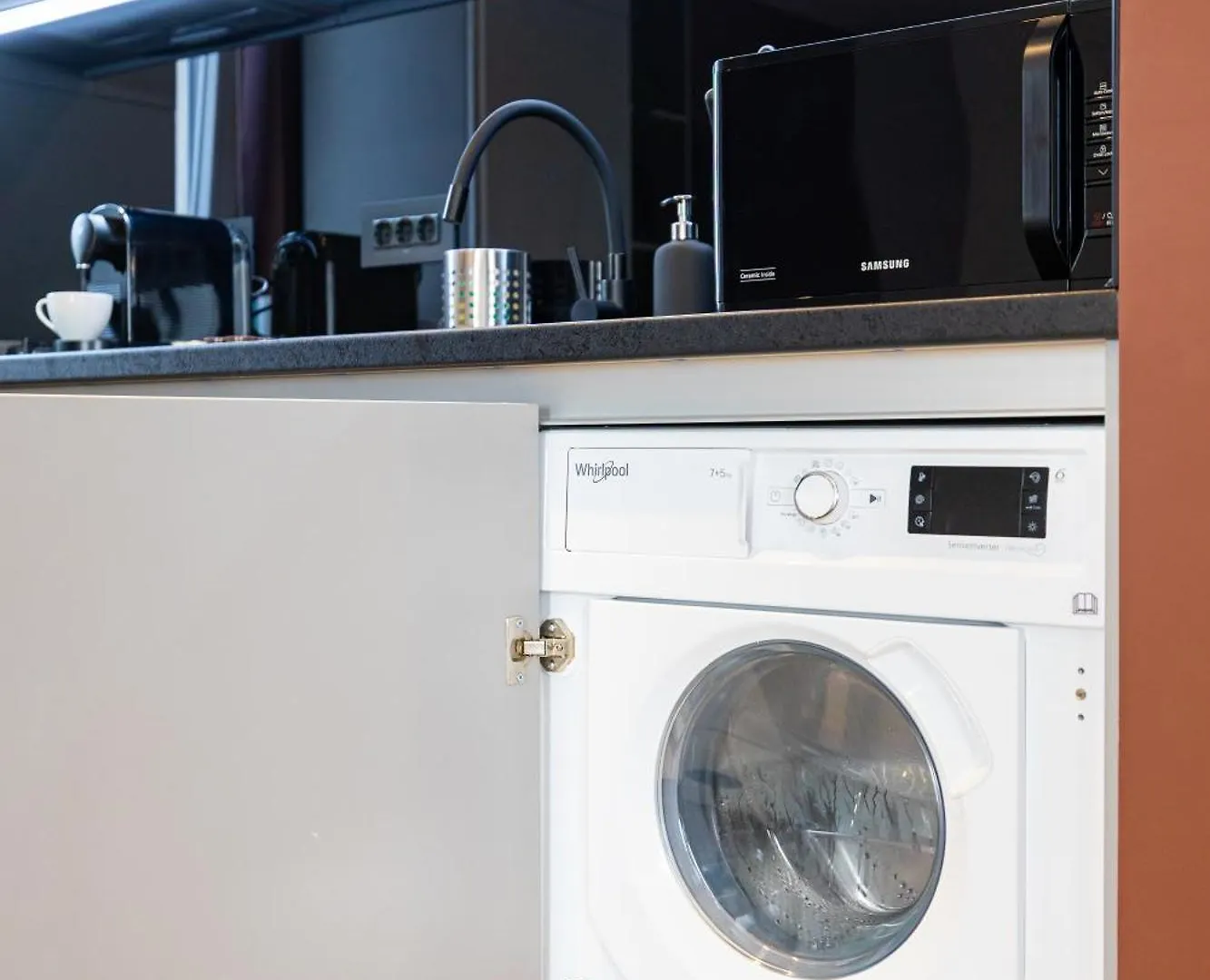 Orion New Boutique Building Apartment With Private Parking Bukarest