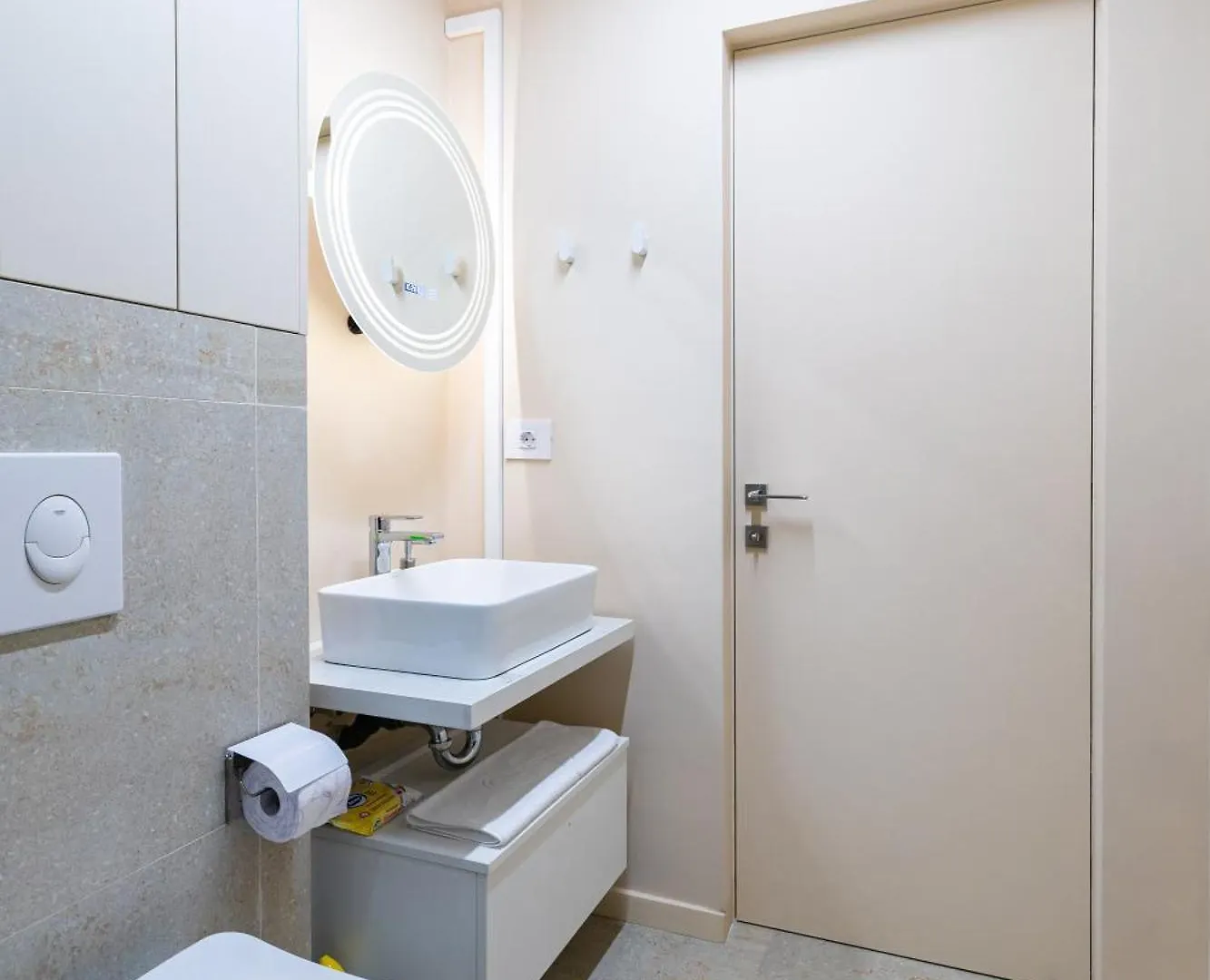 Orion New Boutique Building Apartment With Private Parking Bukarest