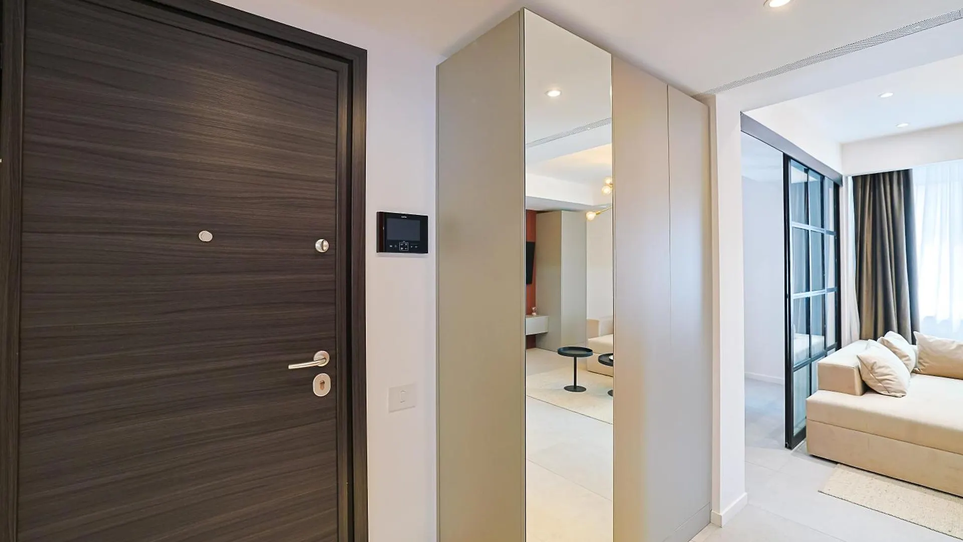 Orion New Boutique Building Apartment With Private Parking Bukarest 0*,